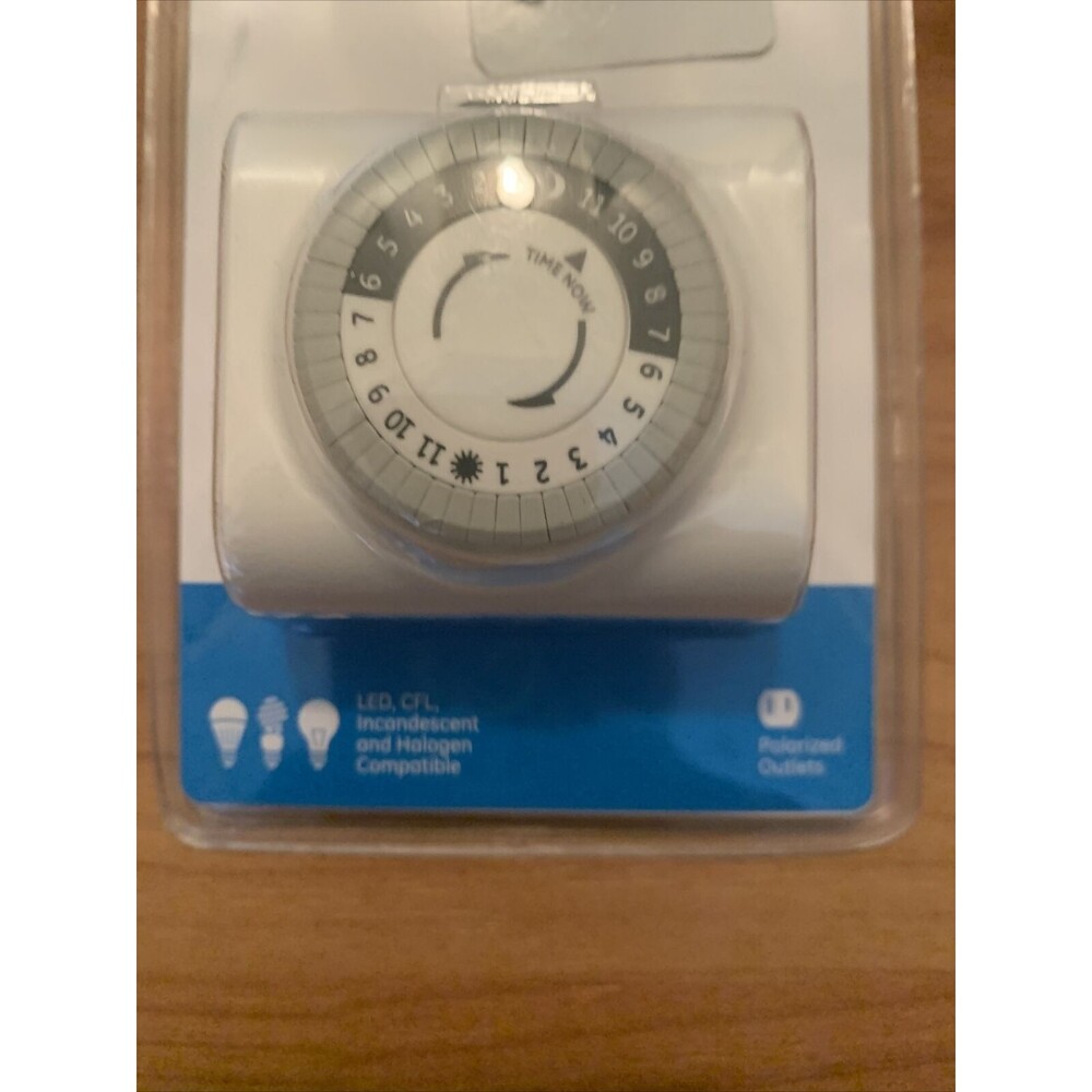 GE 24 Hour Heavy Duty Indoor Plug-In Mechanical Programmable Timer - Picture 4 of 8